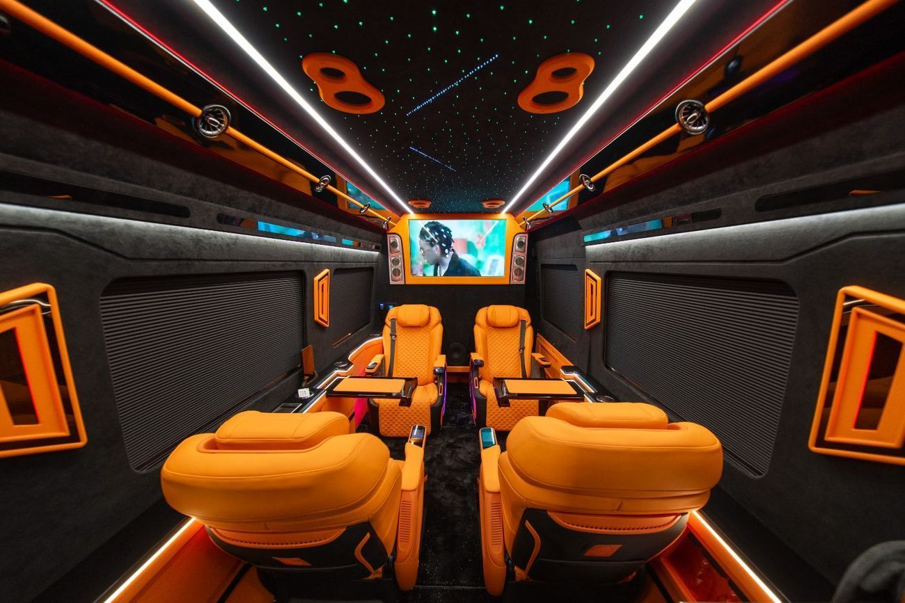 Mercedes Sprinter VIP Alcantara starlight roof